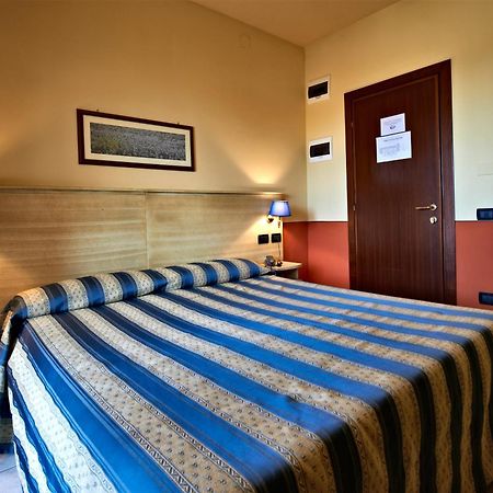 Locanda La Gozzetta Санта-Луче Экстерьер фото